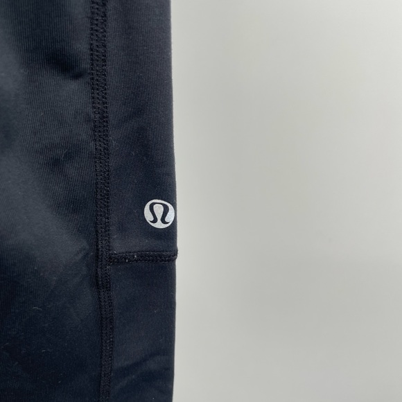 Lululemon black capri pant - Picture 3 of 8